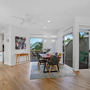 A Tropical Family Oasis In Sunshine , Sunshine Beach Australia